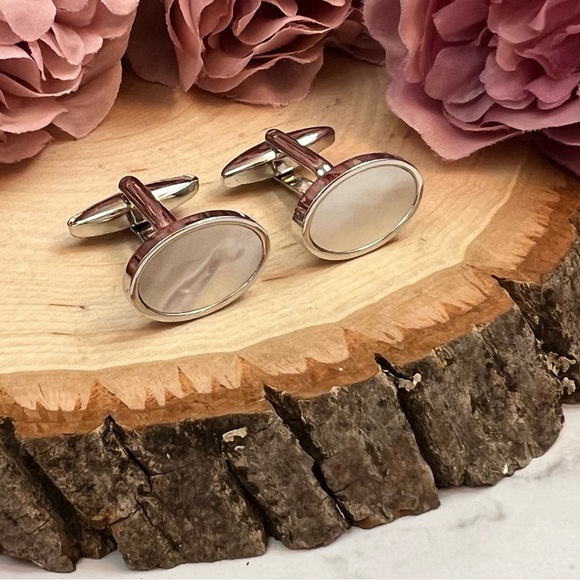 Elegant Mother of Pearl 3 Pcs Set Cufflinks & Tie Clip - Picture 7 of 17